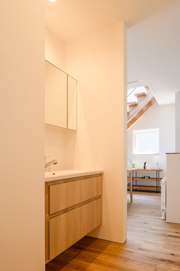 北王 【陰影の美しいセミオーダーの家】31.5坪に回遊動線、パントリーなど支持される要素をたっぷりの建築実例画像4