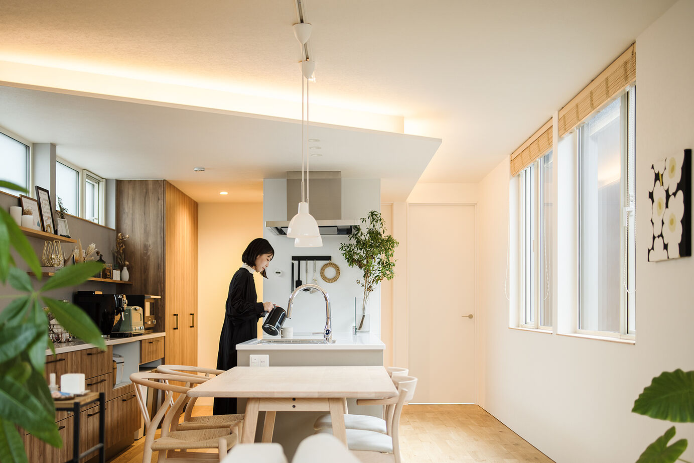 北王 【縁側で和む、中庭のある家】＊間取図あり＊めぐる季節と穏やかに、ふたりの時間を楽しむの建築実例画像5