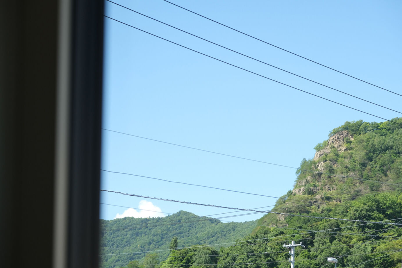 北王 【大きな吹抜けと大開口から光降る家】素材もデザインもこだわった理想の空間で、家族の時間を楽しむ毎日の建築実例画像13