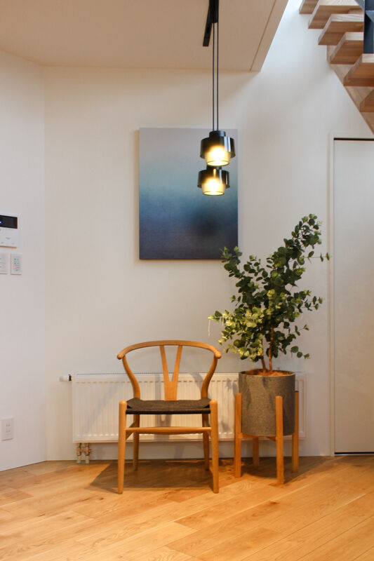 北王 【印象的な窓の家】北西方向へ抜ける眺めを活かして計画の建築実例画像6