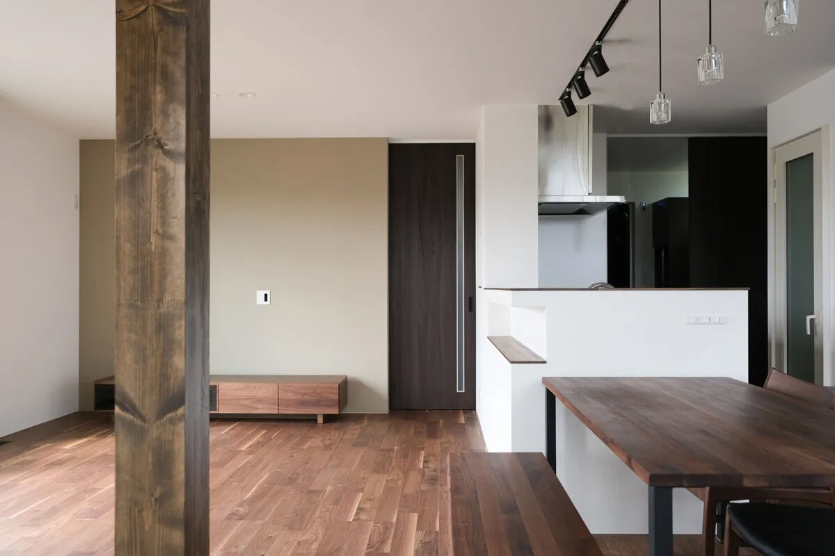 北王 【美しい階段のつくりかた】細かな検討・調整でできた、外からも中からも存在感を放つ階段の建築実例画像4