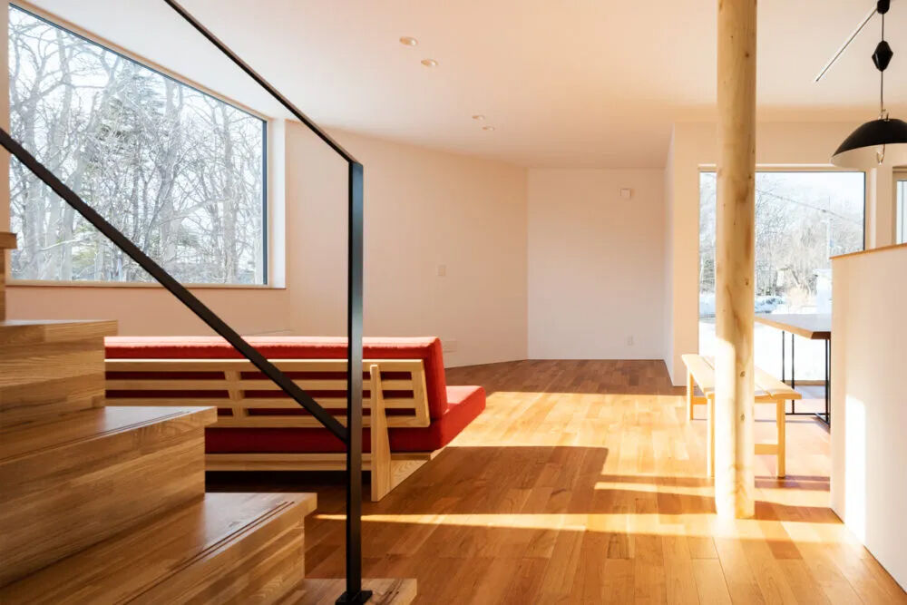 北王 【防風林沿いにある家】それぞれの窓が景色を切り取り、どこに居ても気持ちが良い空間の建築実例画像3