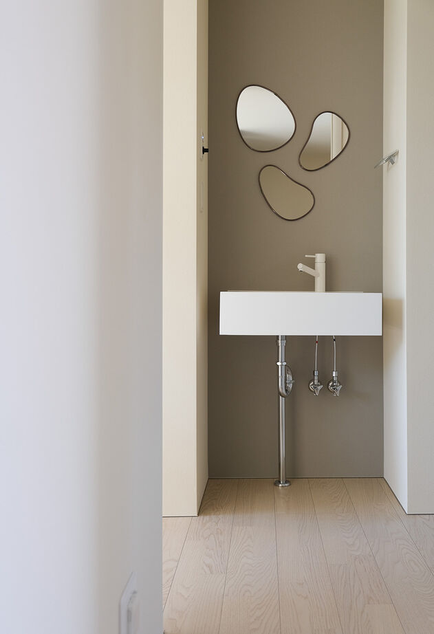 北王 【緑を取り込む家】吹き抜けと大きな窓。家の中からも緑を愉しめるの建築実例画像7