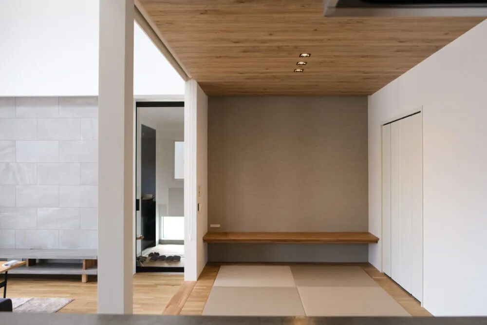 北王 【多様な質感を持つ家】外観から内装の隅々に至るまで、統一感を考慮の建築実例画像3