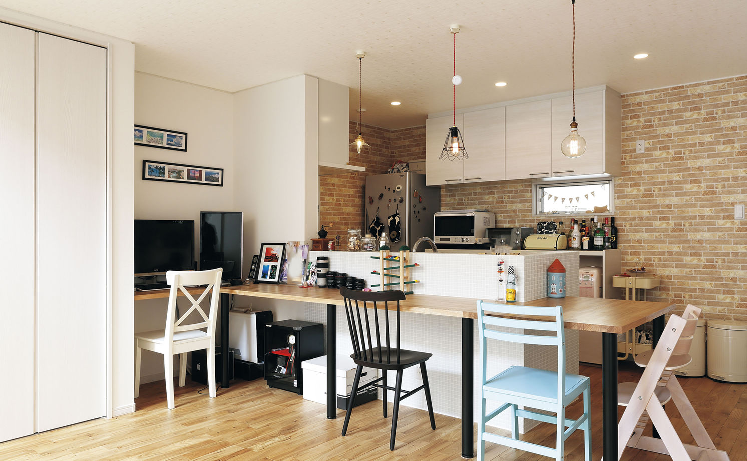 アトリエＳｕｍｉｋａ―住処―　創美建築企画　 【京都/20坪台/コンパクト/1000万円台/おしゃれ】家族や友人が集まる広々リビング。要望を叶えるプロの提案の建築実例画像2