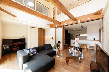 アトリエＳｕｍｉｋａ―住処―　創美建築企画　 【おしゃれ/間取りを工夫】運動、読書、お絵描き。子どもの成長を見守りながら、家族時間を楽しむ住まいの建築実例画像5