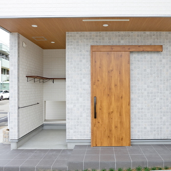 アトリエＳｕｍｉｋａ―住処―　創美建築企画　 【1000万円台/30坪/間取り図】回遊キッチンに景色を切り取る大窓。「ほしい！」をすべて詰め込んだ住まいの建築実例画像10