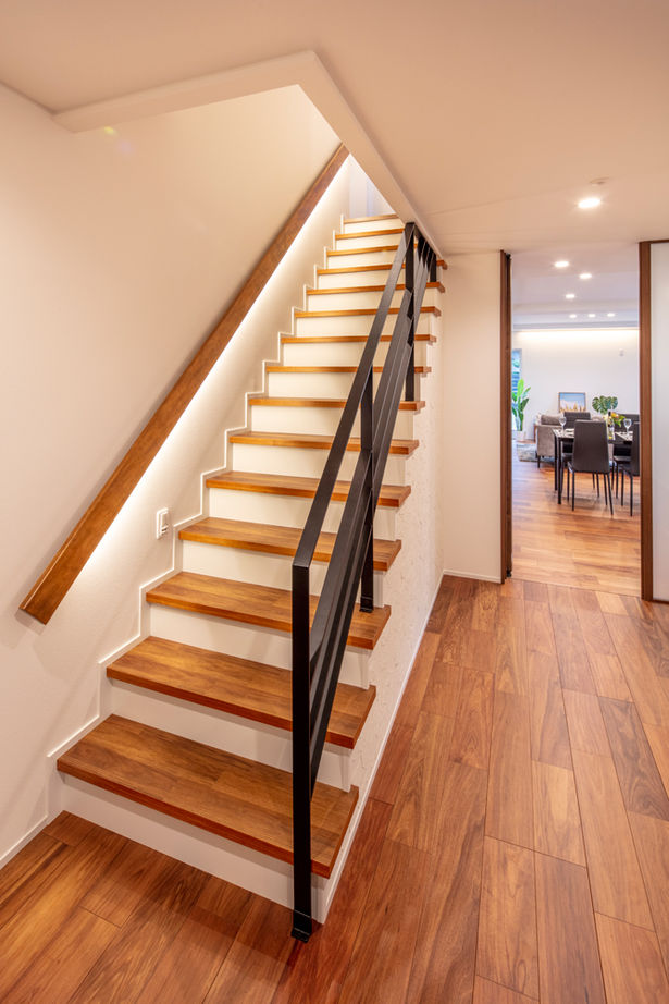 アトリエＳｕｍｉｋａ―住処―　創美建築企画　 【京都府/シアタールーム/ラグジュアリー】ガラスの間仕切りで視界が広がるホテルライクな住まいの建築実例画像9