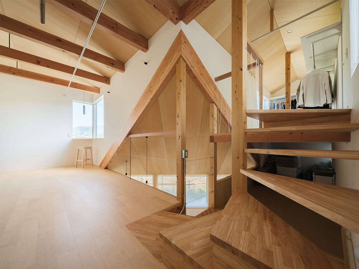 アトリエＳｕｍｉｋａ―住処―　創美建築企画　 【自然素材／らせん階段／間取り図】三角形の変形敷地を活かした空間設計で家族を繋ぐ、唯一無二のデザインの建築実例画像7