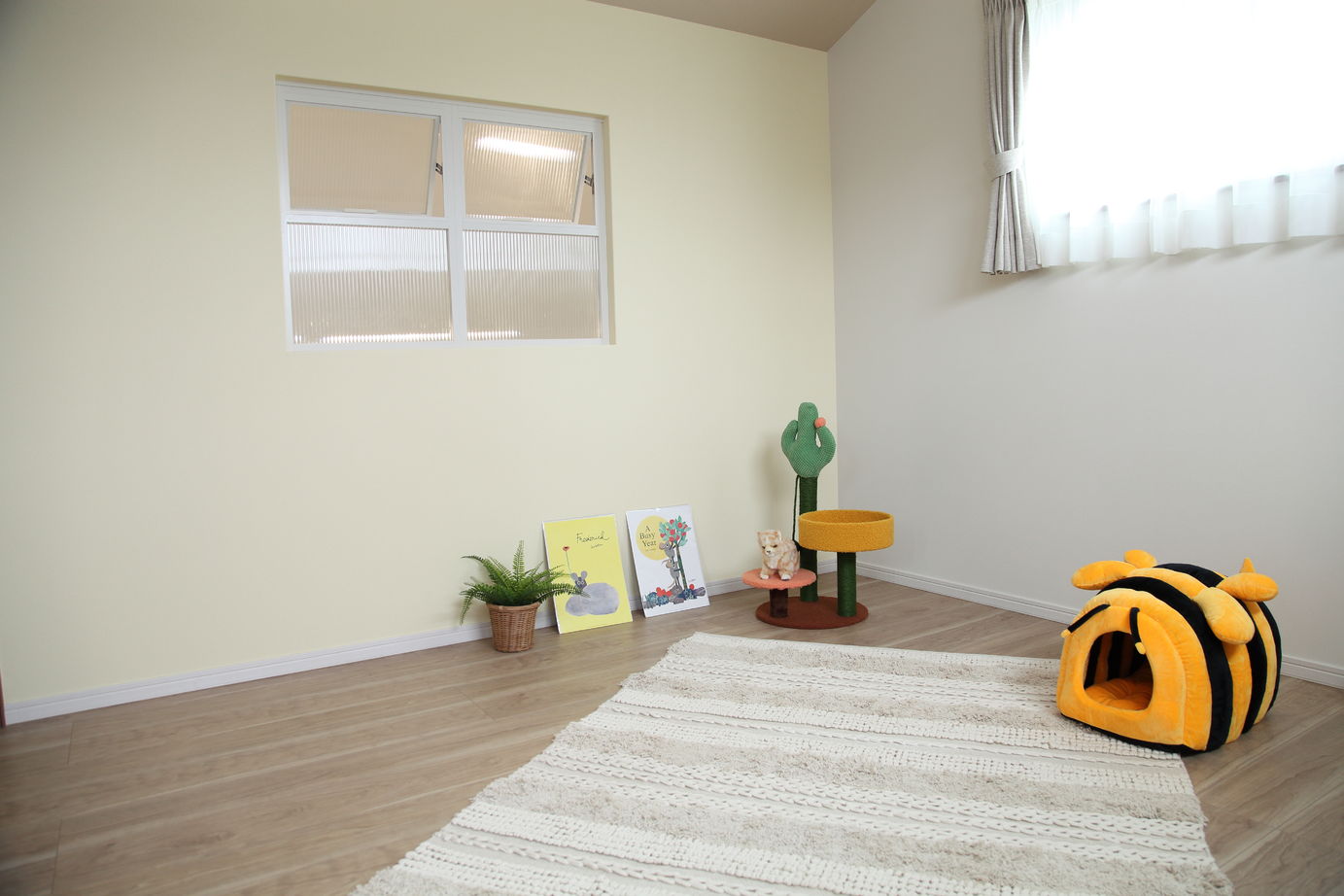 牡鹿観光・おしかホーム【石巻・東松島・女川】 平屋風2階建ての「猫」と暮らす家の建築実例画像9