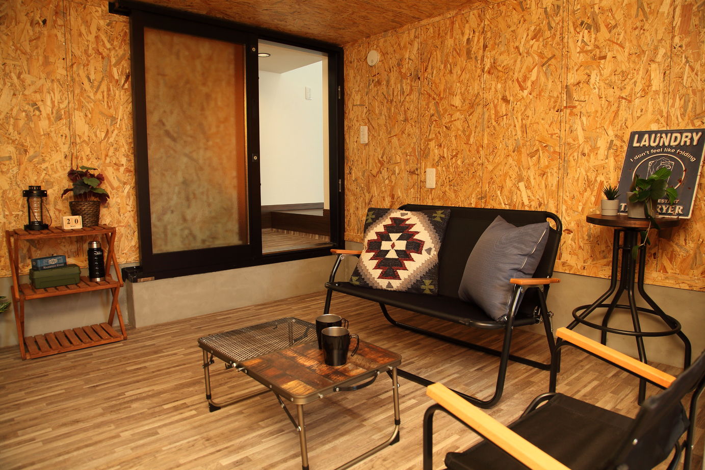 牡鹿観光・おしかホーム【石巻・東松島・女川】 かっこいいインテリアと趣味を楽しむ、0.5階1.5階のあるスキップフロアの家の建築実例画像8