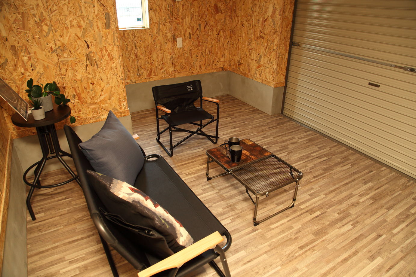 牡鹿観光・おしかホーム【石巻・東松島・女川】 かっこいいインテリアと趣味を楽しむ、0.5階1.5階のあるスキップフロアの家の建築実例画像9