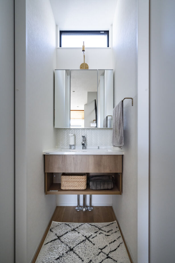 いい家つくる。善匠 【2000万円台｜29坪】2階リビングで光を採りこむ、シンプルモダンな家の建築実例画像6