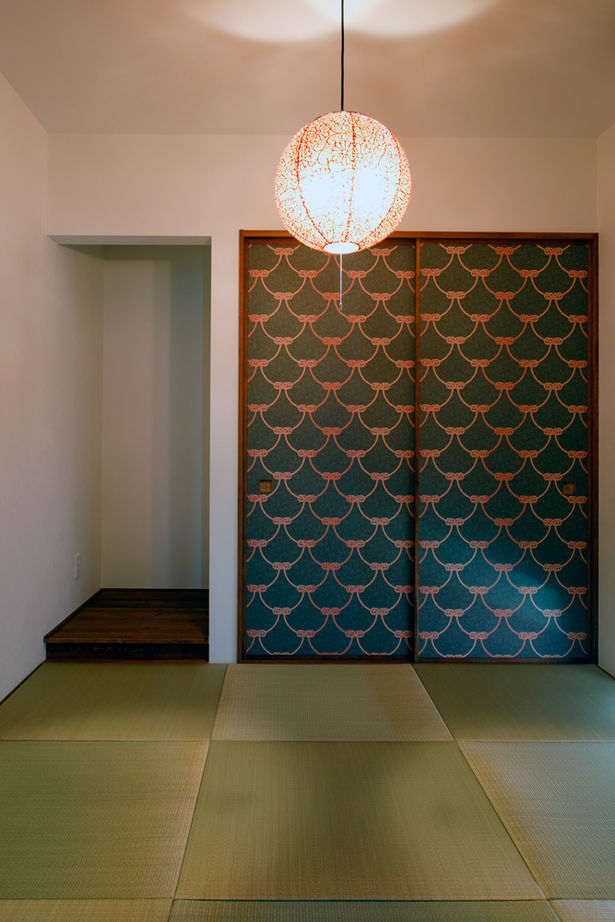 いい家つくる。善匠 【2000万円台｜34坪｜L字型の平屋】蔵のような和モダンな平屋「畳リビングには掘りごたつも造りました」の建築実例画像11