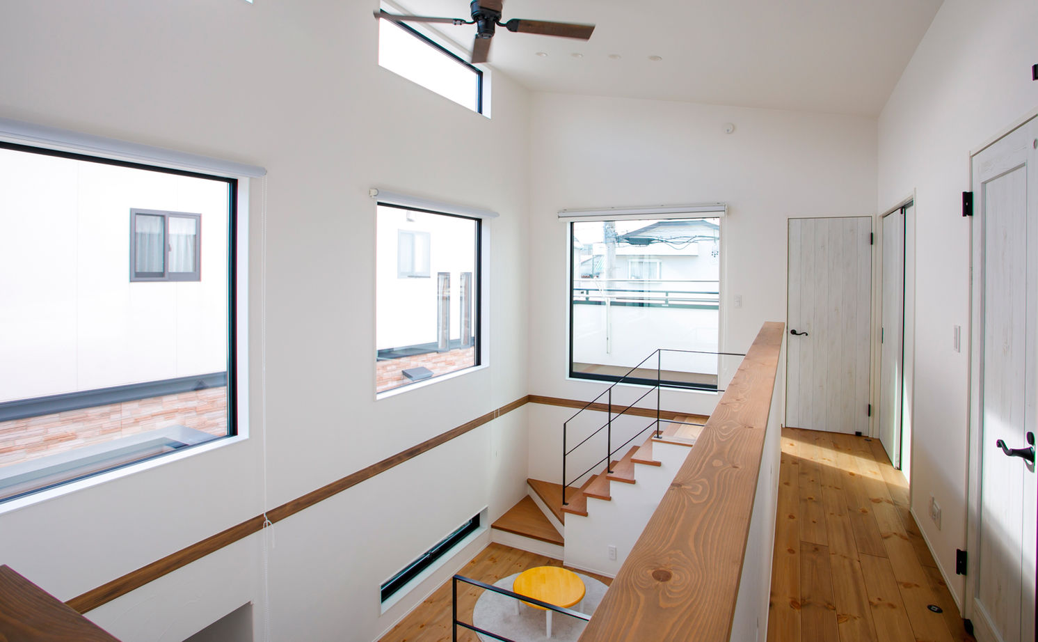 いい家つくる。善匠 【2000万円台｜31坪｜間取り有】日当たりの不安は吹抜けで解消！「LDKは朝日がまぶしいくらいです」の建築実例画像5