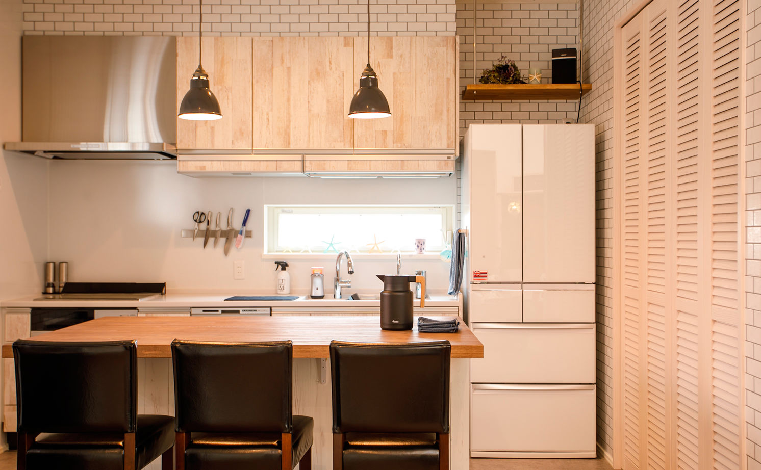 いい家つくる。善匠 【2000万円台｜32坪】サーフィン好きが建てたアメリカンな２階建て「テーマはスローライフです」の建築実例画像3