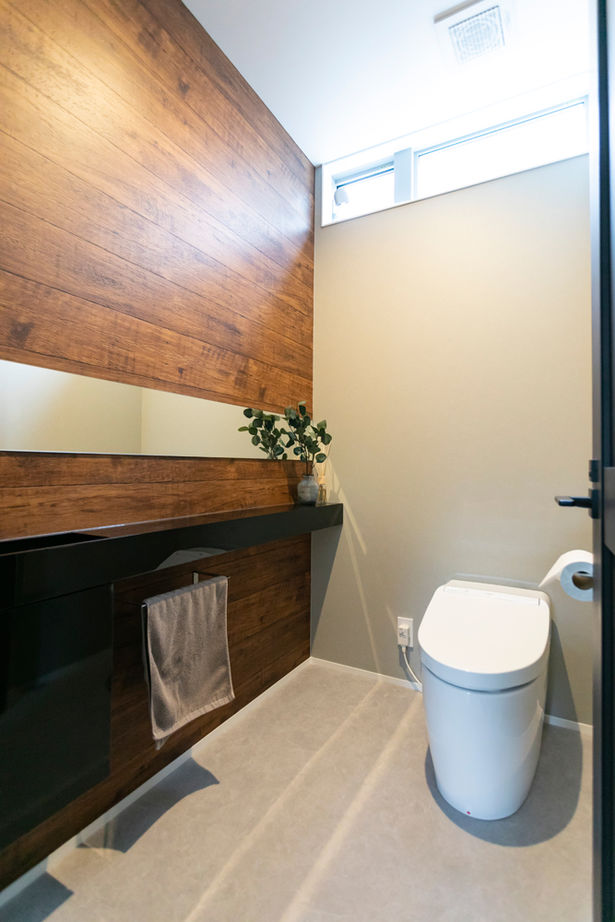 いい家つくる。善匠 【30坪未満｜中庭｜間取り有】中庭が見える玄関からLDKはワンフロアな間取り「開放感が気に入っています」の建築実例画像20