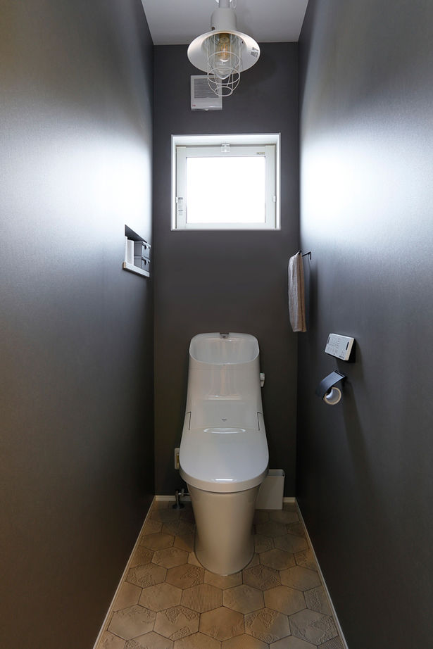 いい家つくる。善匠 【2000万円台｜33坪｜間取り有】シンプルモダンなサーフハウス「一段下げたリビングもお気に入りです」の建築実例画像18