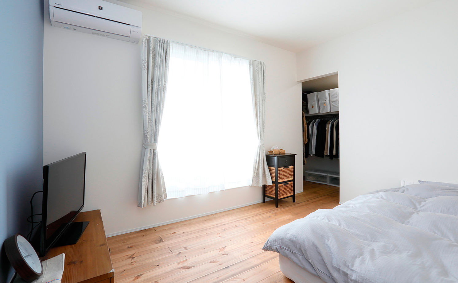 いい家つくる。善匠 【2000万円台｜33坪｜間取り有】シンプルモダンなサーフハウス「一段下げたリビングもお気に入りです」の建築実例画像19