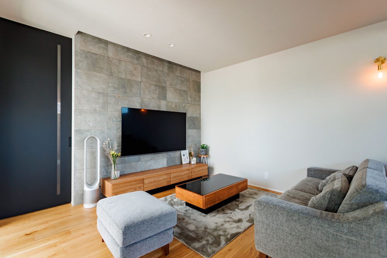 いい家つくる。善匠 【2000万円台｜2階リビング×中庭｜間取り有】ポイントは中庭と窓の配置。密集地でも叶う開放的な暮らしの建築実例画像4