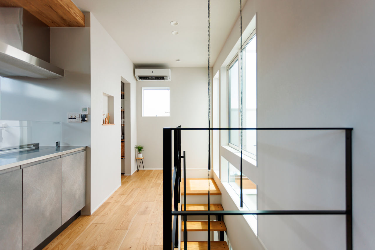 いい家つくる。善匠 【2000万円台｜2階リビング×中庭｜間取り有】ポイントは中庭と窓の配置。密集地でも叶う開放的な暮らしの建築実例画像6