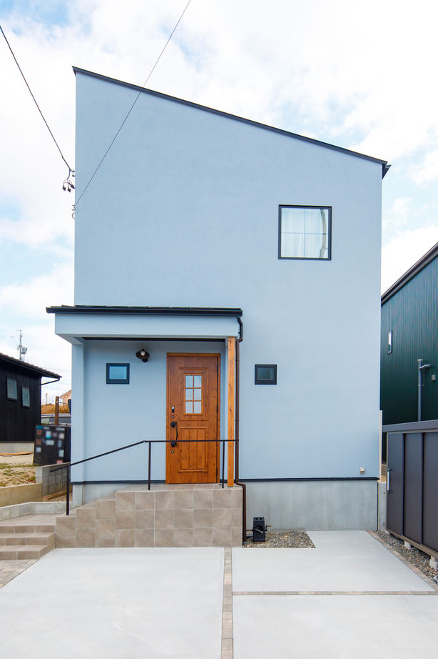 いい家つくる。善匠 【2000万円台｜間取り有】セミオーダーで賢く建てた、収納たっぷりの家事ラク＆子育てしやすい家の建築実例画像1