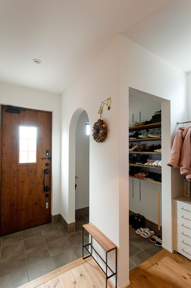 いい家つくる。善匠 【2000万円台｜間取り有】セミオーダーで賢く建てた、収納たっぷりの家事ラク＆子育てしやすい家の建築実例画像6