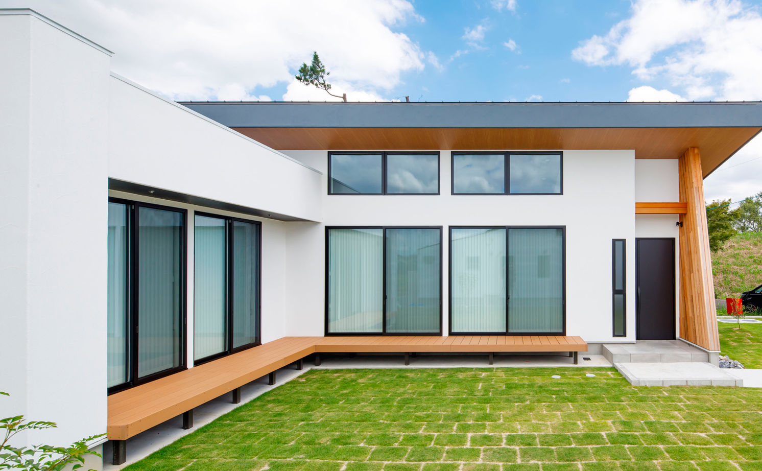 いい家つくる。善匠 【2000万円台|30坪未満のＬ字型平屋|間取り有】開放感たっぷり！広く見せる工夫が満載のコンパクトな平屋の建築実例画像4