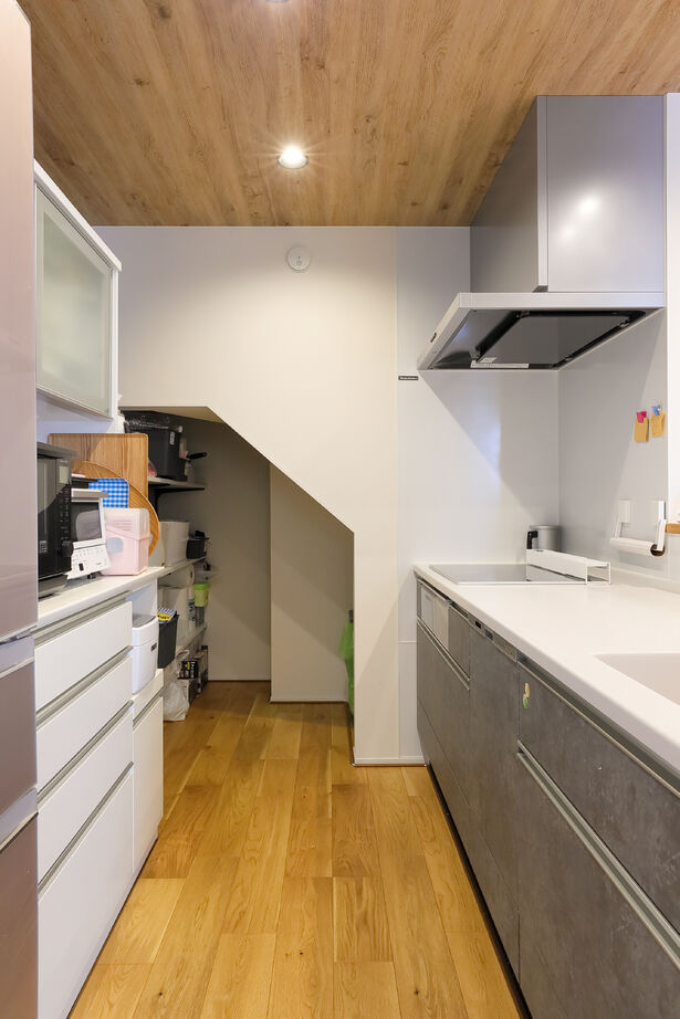 いい家つくる。善匠 【1000万円台｜30坪】シンプルナチュラル & 収納充実！家族と過ごす片流れ屋根の家の建築実例画像6