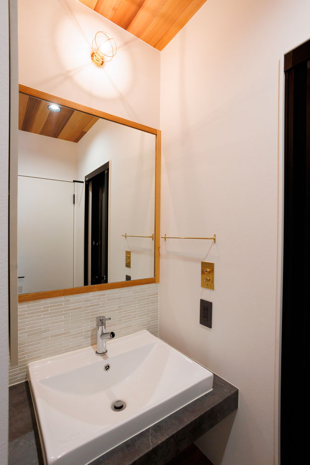 いい家つくる。善匠 【2000万円台｜ガレージハウス｜間取り有】アウトドア好きな夫妻が建てた広い庭×ガレージ×家事ラクな家の建築実例画像10