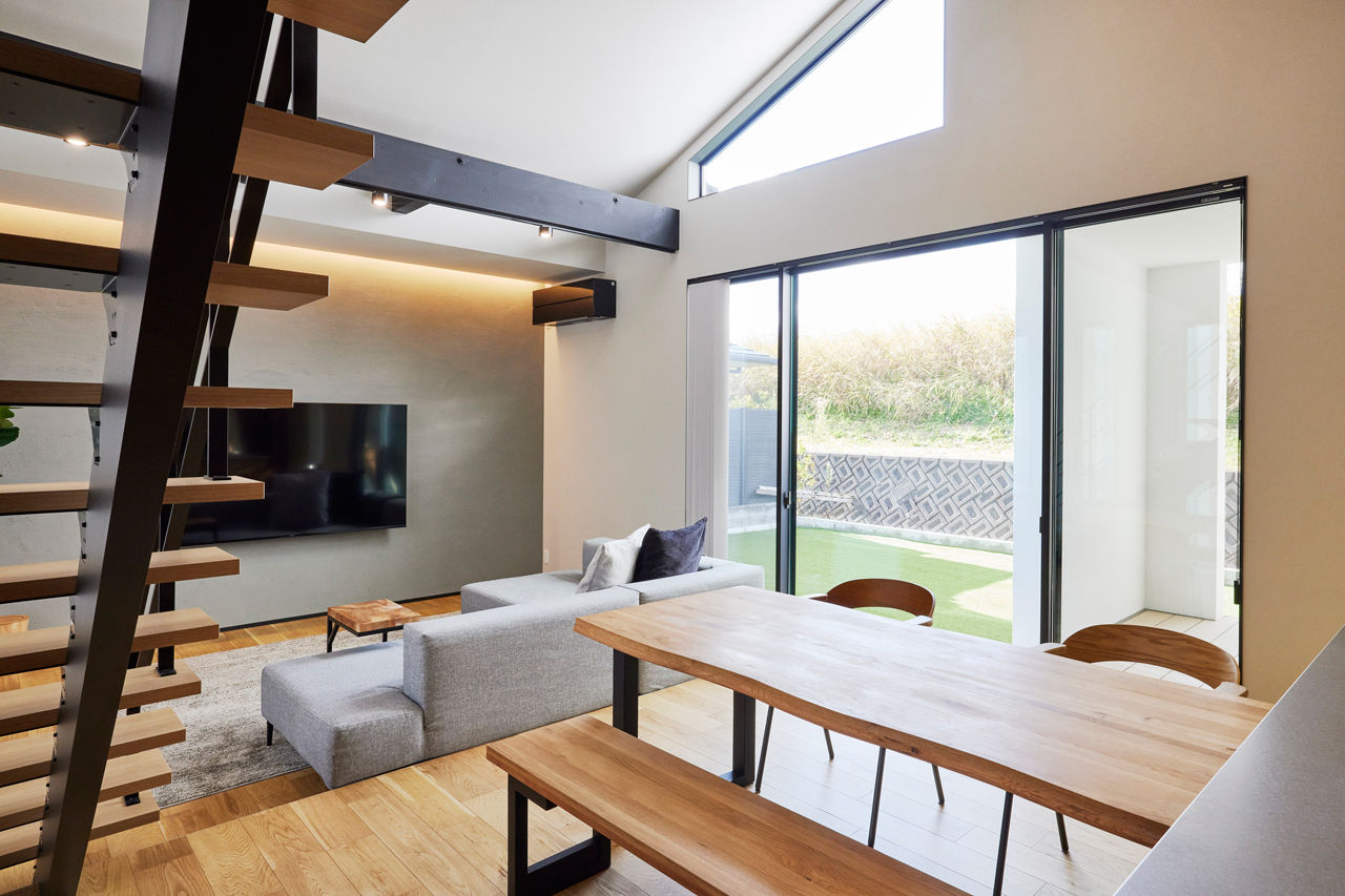 いい家つくる。善匠 【2000万円台｜吹抜リビング｜間取り有】求めたのは開放感とかっこよさ。20代で建てた平屋的に暮らせる家の建築実例画像8