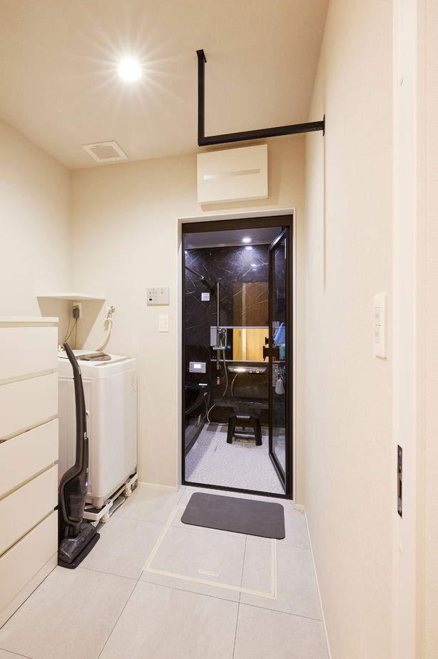 いい家つくる。善匠 【2000万円台｜吹抜リビング｜間取り有】求めたのは開放感とかっこよさ。20代で建てた平屋的に暮らせる家の建築実例画像10