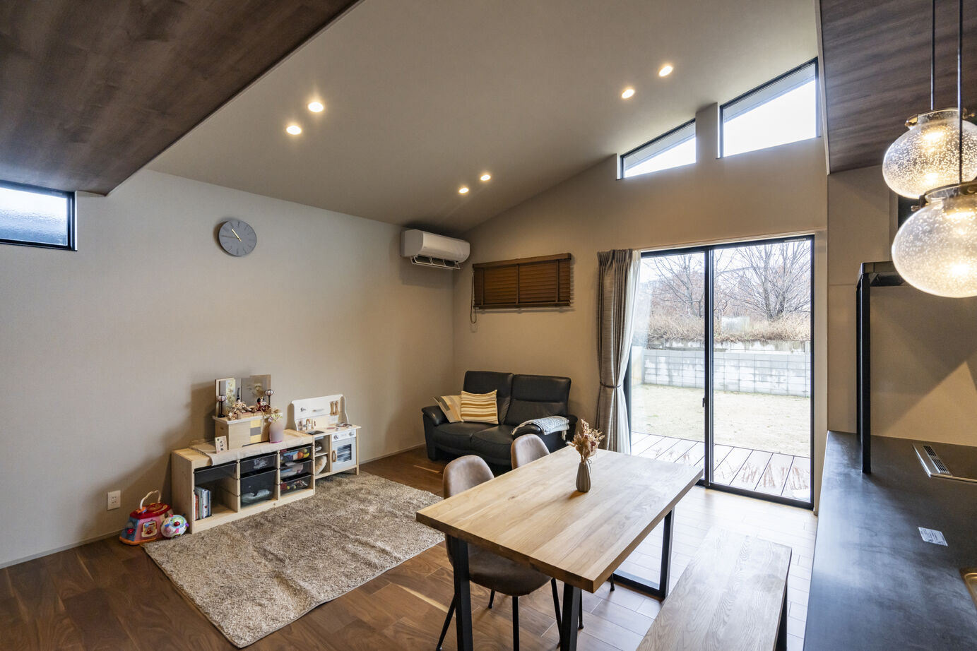 いい家つくる。善匠 【2000万円台前半｜27坪】隠し扉のあるモダンカッコイイ平屋の建築実例画像5