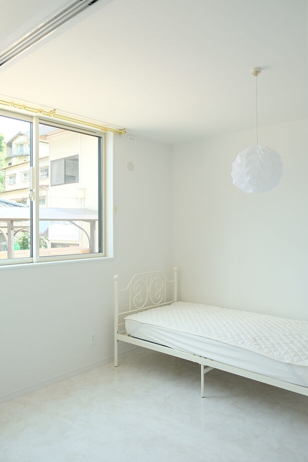 茂山組 車４台駐車可能なインナーガレージを持つ美術館のような家の建築実例画像7