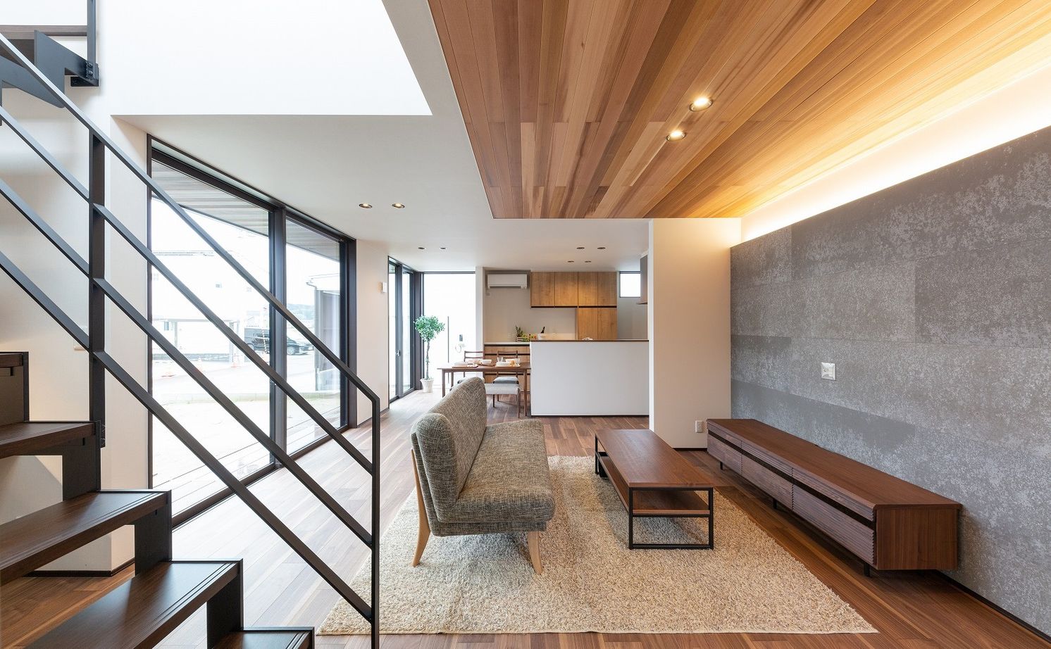 大きな森　永井工業 デザインにも暮らしやすさにも大満足。こだわりを詰め込んだカフェスタイルの家の建築実例画像3