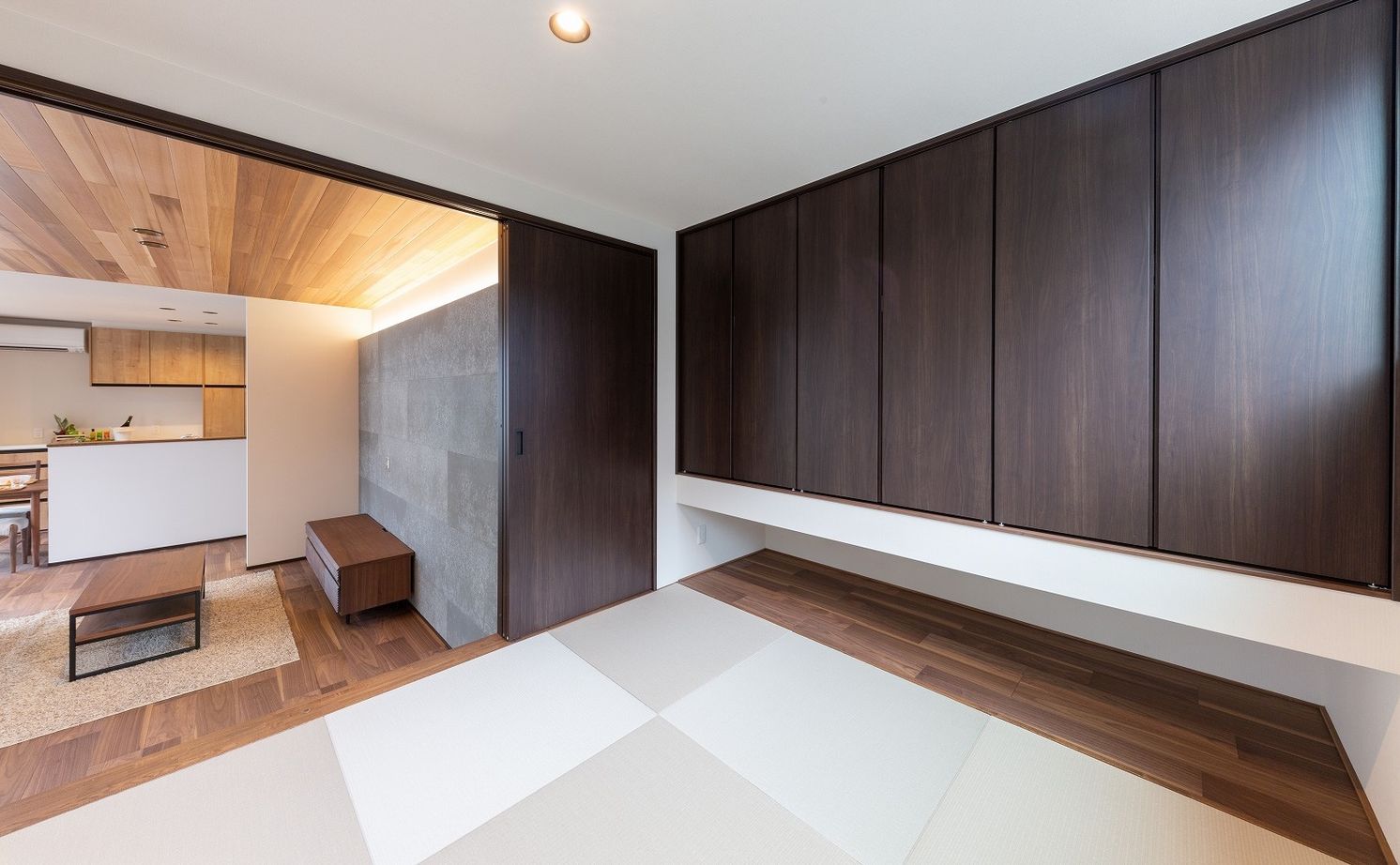 大きな森　永井工業 デザインにも暮らしやすさにも大満足。こだわりを詰め込んだカフェスタイルの家の建築実例画像10