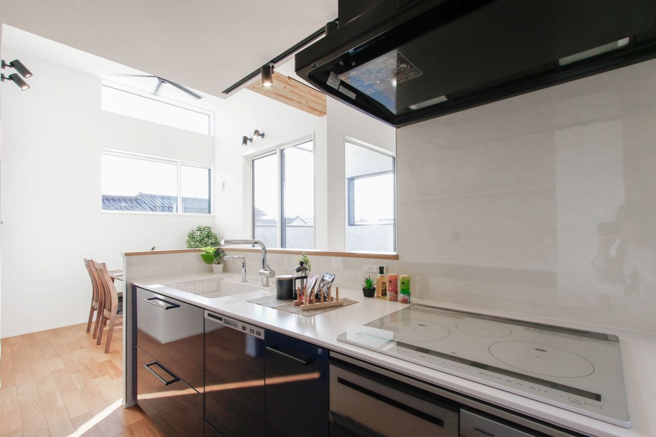 大きな森　永井工業 2階リビングの星望む家の建築実例画像5