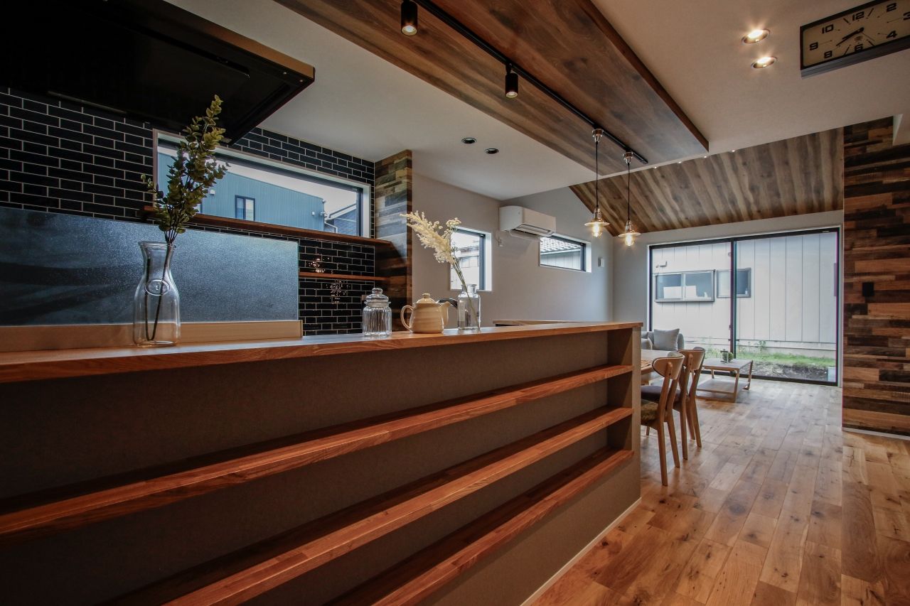 大きな森　永井工業 1階で生活できる『平屋風』の家の建築実例画像1