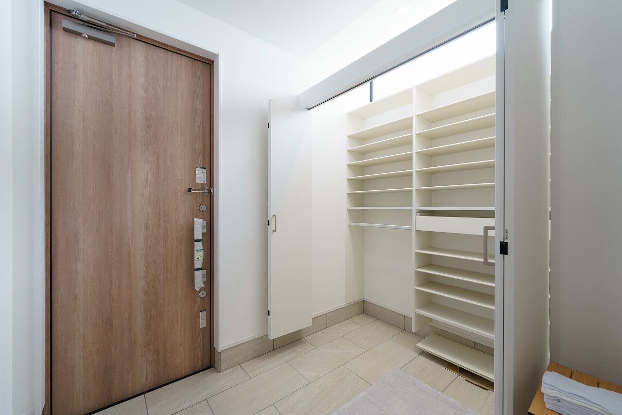 大きな森　永井工業 ファミクロを中心に配置。美しさと実用性が両立する住まいの建築実例画像9