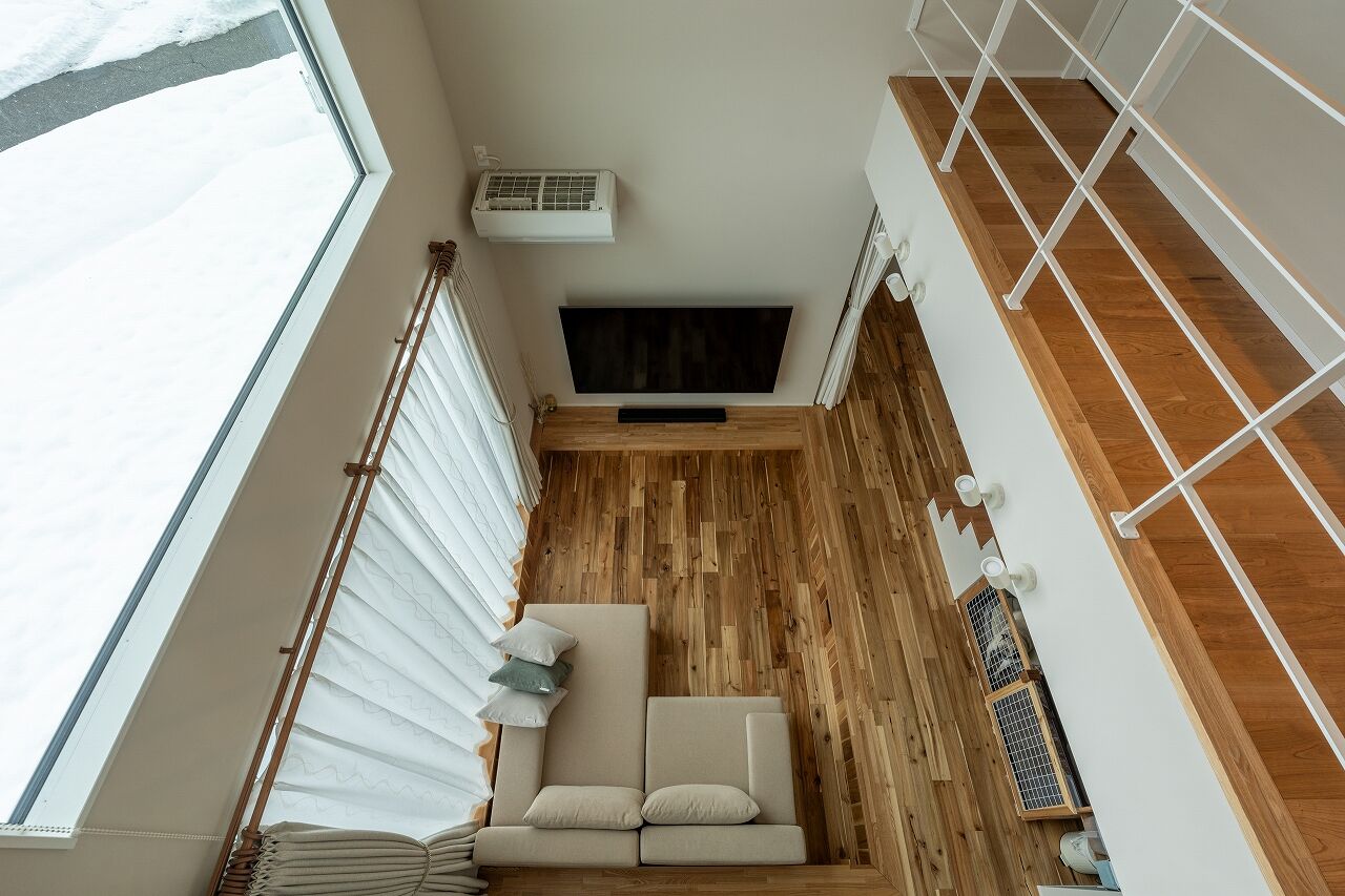 大きな森　永井工業 ダウンリビングと『ロー』の暮らしの建築実例画像4