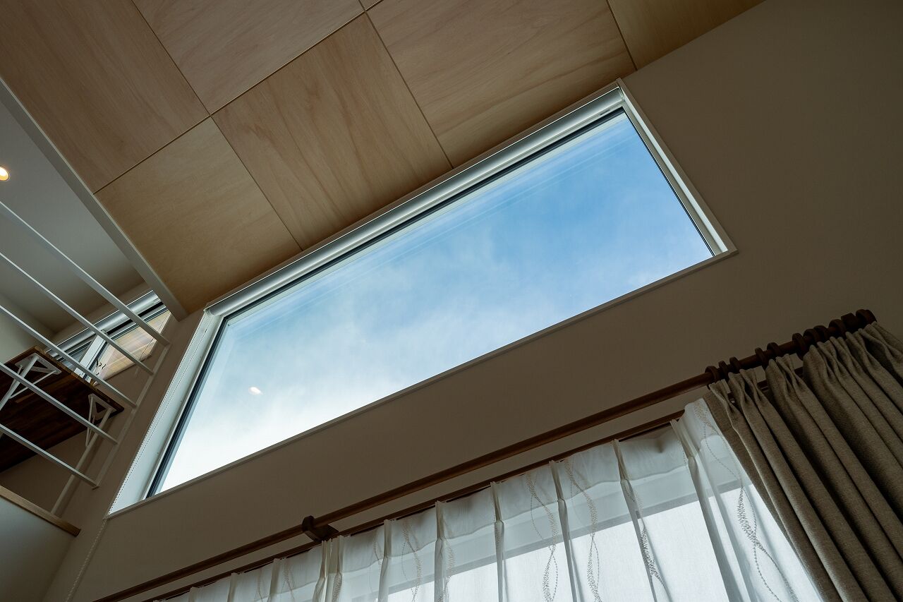 大きな森　永井工業 ダウンリビングと『ロー』の暮らしの建築実例画像6