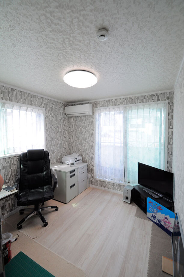 フォーシステムカンパニー 【松原市/1000万円台/間取図/12坪】ライフスタイルに合った暮らしを楽しむ狭小3階建てインナーガレージの家の建築実例画像9