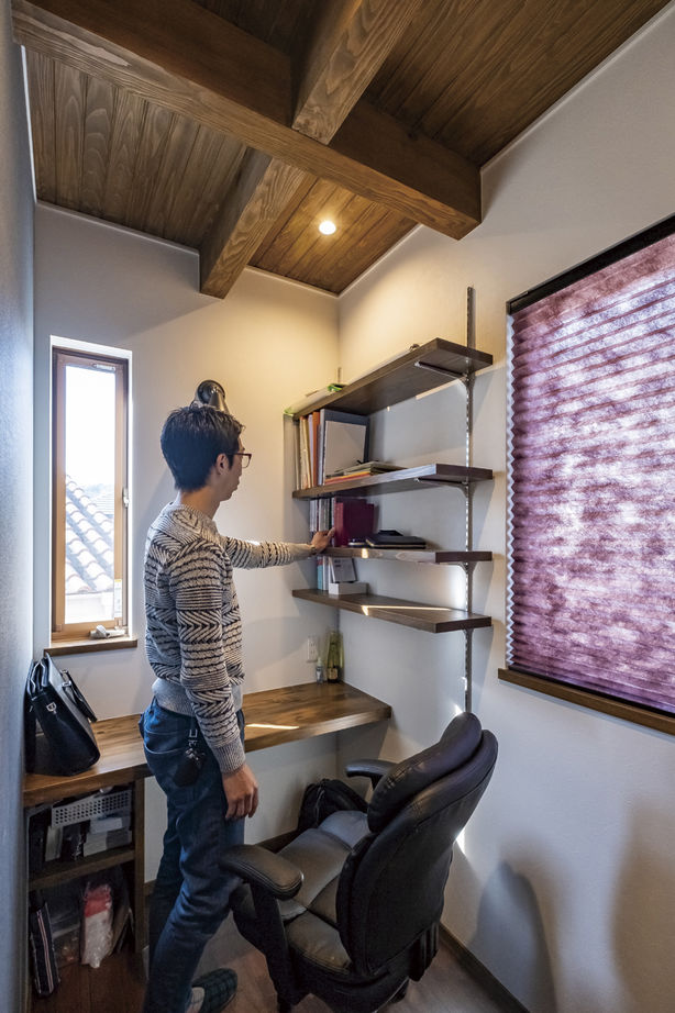 TDホーム静岡西　ウエストンホームズ 【静岡市｜二世帯住宅】三世代にやさしい天然木の高性能住宅。坪庭のあるバスルームは旅館のようの建築実例画像8