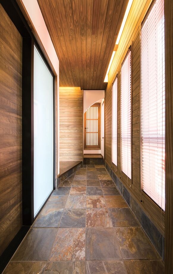 TDホーム静岡西　ウエストンホームズ 【静岡市/1000万円台/30坪以下/2階建て/L字ファサード】木の香引き立つ造作家具の家の建築実例画像3