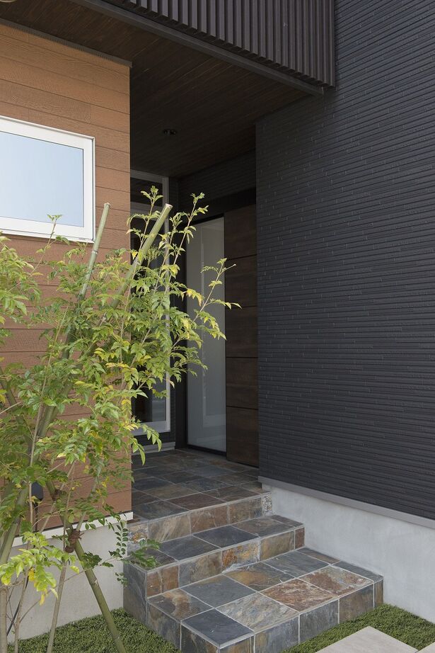 TDホーム静岡西　ウエストンホームズ 【静岡市/1000万円台/30坪以下/2階建て/L字ファサード】木の香引き立つ造作家具の家の建築実例画像7