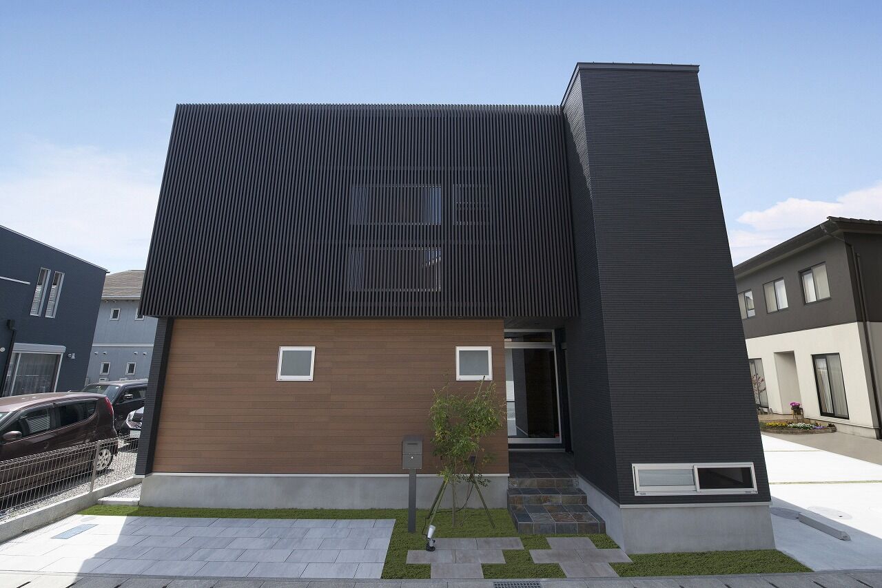 TDホーム静岡西　ウエストンホームズ 【静岡市/1000万円台/30坪以下/2階建て/L字ファサード】木の香引き立つ造作家具の家の建築実例画像8