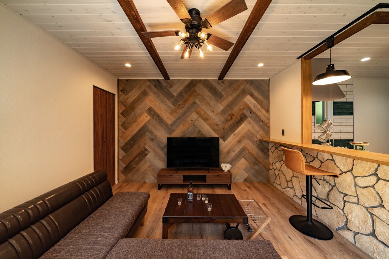 ash/佐藤工務店 【三浦郡｜1000万円台｜カバードポーチ】休暇を少しだけ豊かにする。コンパクトで特別なセカンドハウスの建築実例画像4