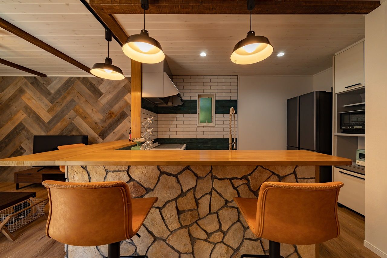 ash/佐藤工務店 【三浦郡｜1000万円台｜カバードポーチ】休暇を少しだけ豊かにする。コンパクトで特別なセカンドハウスの建築実例画像5