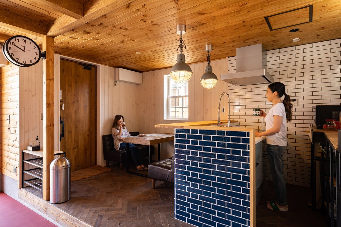 ash/佐藤工務店 【相模原市｜1000万円台｜一人暮らし】ビルドインガレージで、アメリカンスタイルの暮らしを楽しむ家の建築実例画像3