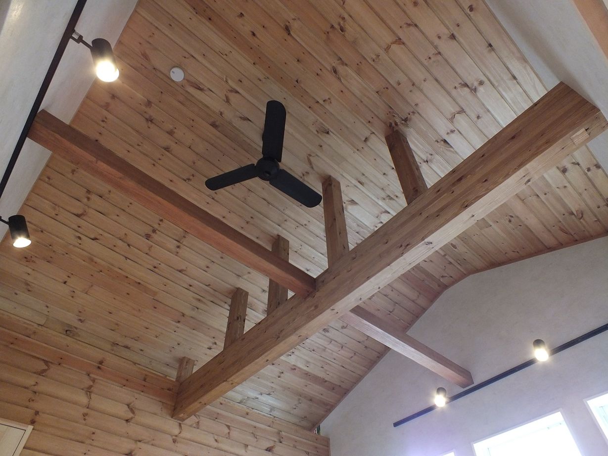 ash/佐藤工務店 【相模原市｜1000万円台｜一人暮らし】ビルドインガレージで、アメリカンスタイルの暮らしを楽しむ家の建築実例画像9